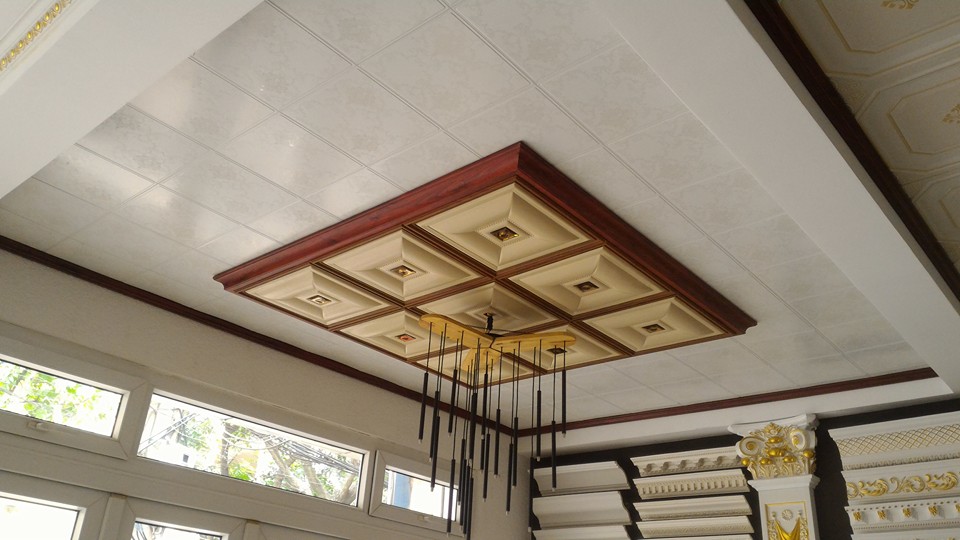 Trần nổi mẫu vân gỗ có lợi thế trong thi công... - BMD